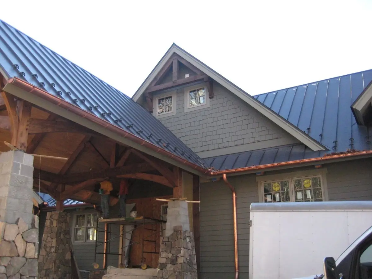 Craftsman Roofing team delivering quality roofing work in Rosemount